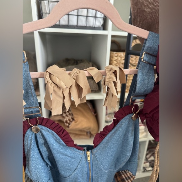 Women’s Tipsy Elves sexy Scarecrow Halloween costume - Picture 6 of 8